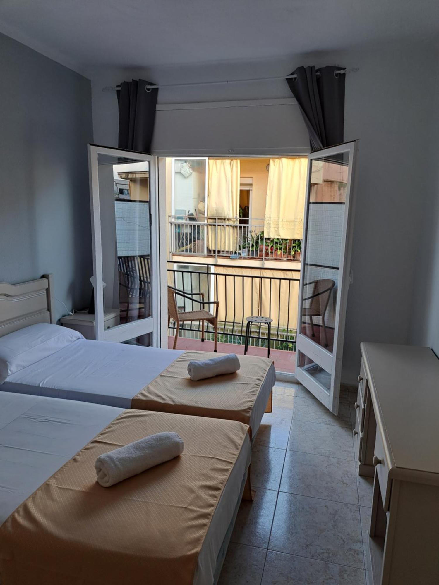 Hostal Caste Lloret de Mar Eksteriør bilde